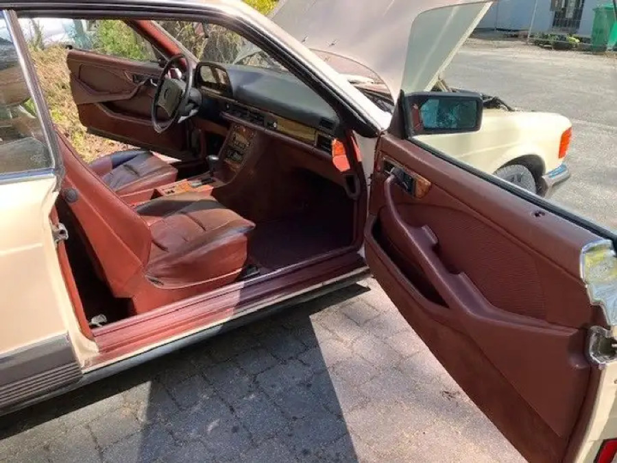 Mercedes Benz 500 SEC Nicht vor Ort Standort Südl.Berlin Baujahr BJ 06/1983