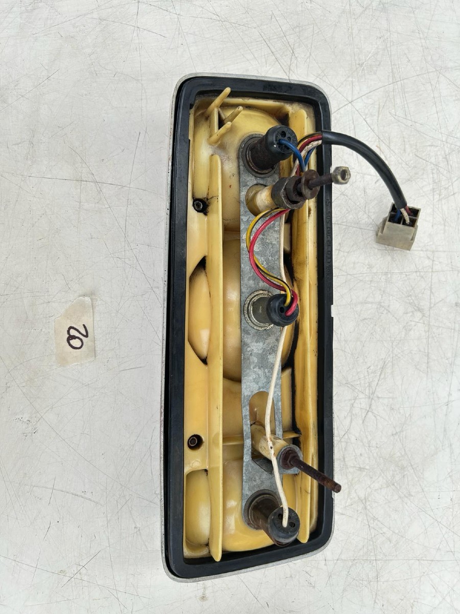 Karosserieteile für Maserati Indy abzugeben Baujahr BJ -