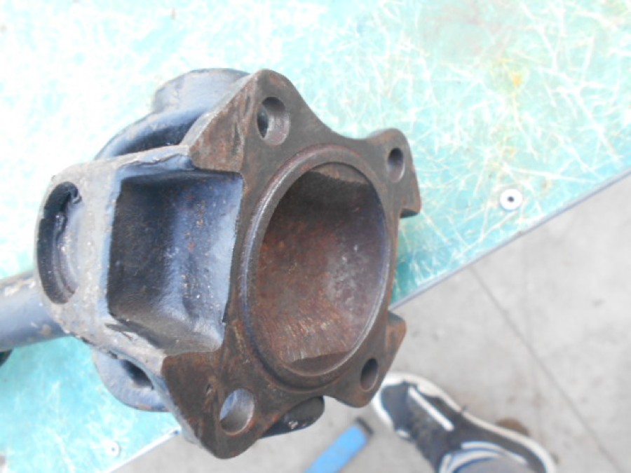 Für DeTomaso Pantera Hinterachse zu verkaufen Baujahr BJ -