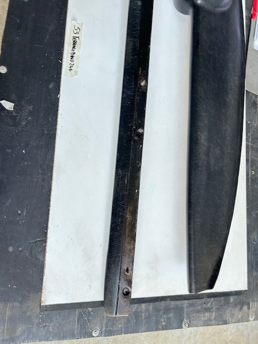 Karosserieteile für Lancia abzugeben Baujahr BJ -