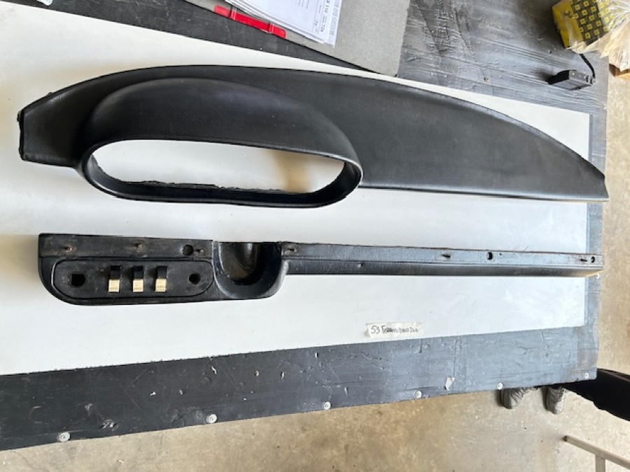 Karosserieteile für Lancia abzugeben Baujahr BJ -