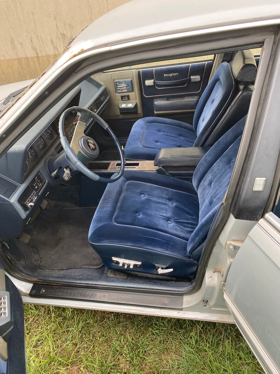 Zu verkaufen: Oldsmobile Cutlass mit Mängeln Baujahr BJ 05/1982