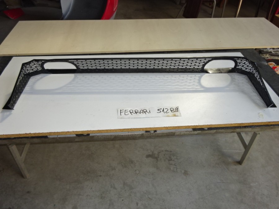 Für Ferrari 308 Karosserieteile abzugeben Baujahr BJ -