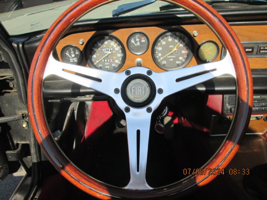 Historisch zugelassen: Fiat 124 Spider US in gutem Zustand Baujahr BJ 12/1981