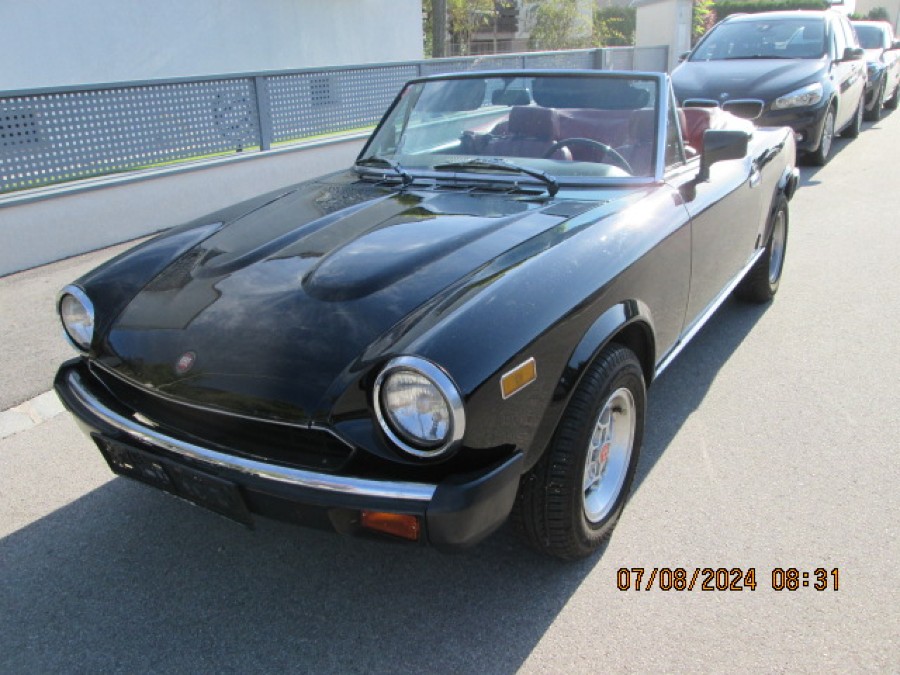 Historisch zugelassen: Fiat 124 Spider US in gutem Zustand Baujahr BJ 12/1981