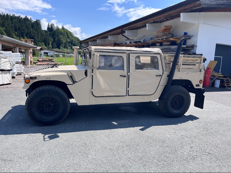 Hummer Humvee M998/M1123 guter Zustand Baujahr BJ 06/1986
