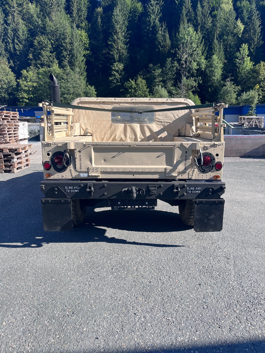 Hummer Humvee M998/M1123 guter Zustand Baujahr BJ 06/1986