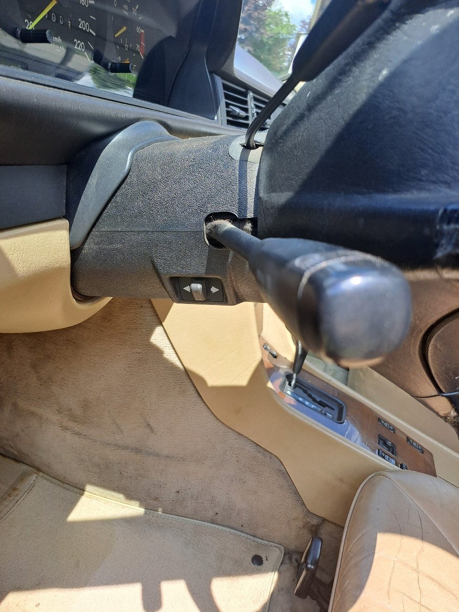 Mercedes Benz 230 Baujahr BJ 02/1988