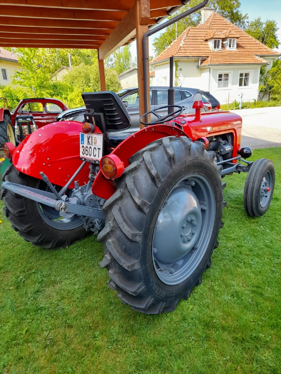 Wunderschön: Massey Ferguson MF 35 Baujahr BJ 08/1963