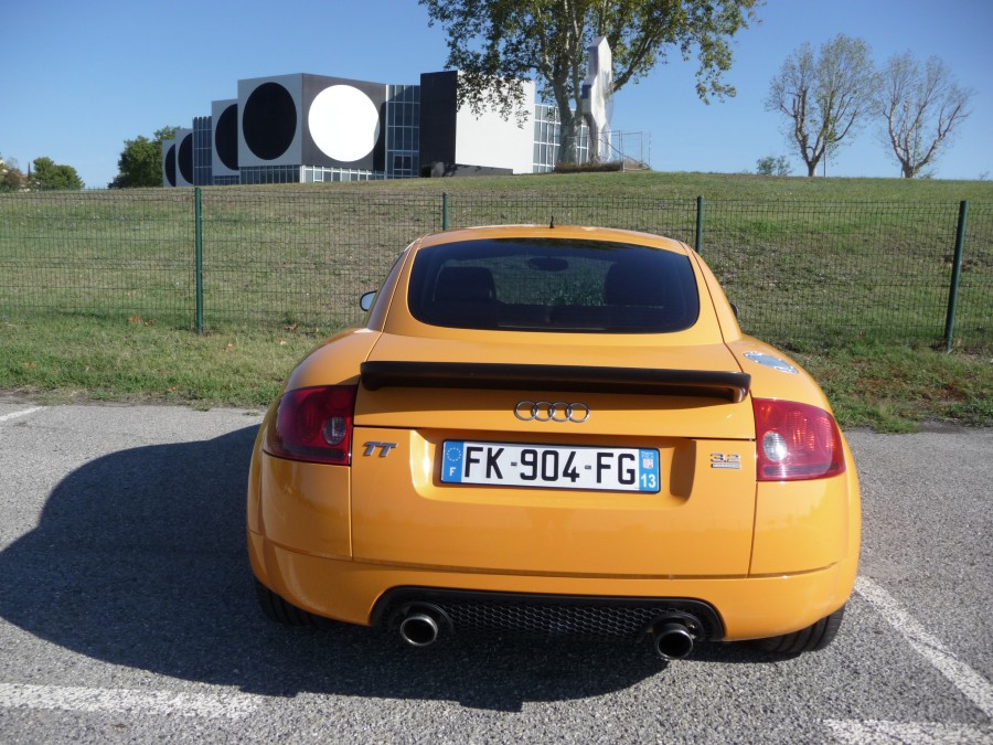 Audi TT Mk1 3.2 DSG QUATTRO gut erhalten zu erwerben Baujahr BJ 12/2003