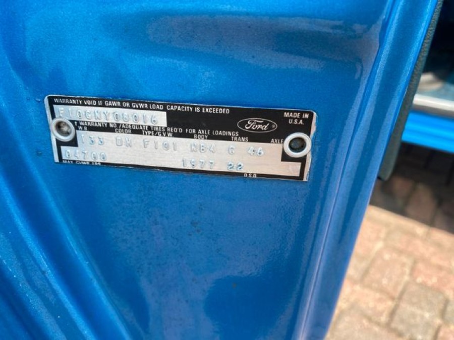 Zu verkaufen: Ford F100 guter Zustand Baujahr BJ 07/1977