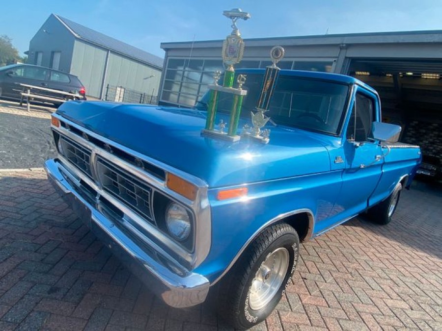 Zu verkaufen: Ford F100 guter Zustand Baujahr BJ 07/1977