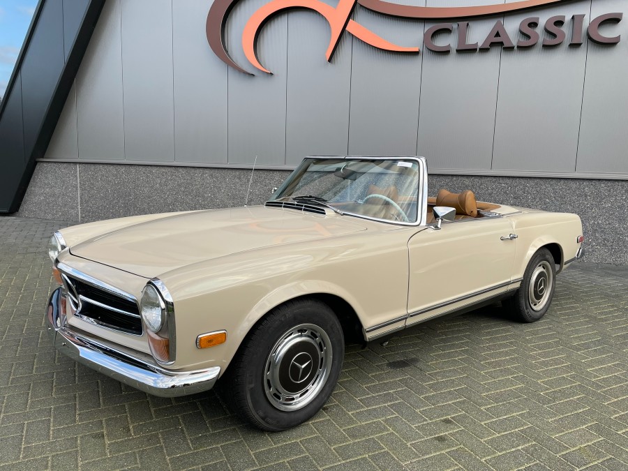 Mercedes Benz 280 SL Pagode in gutem Zustand sucht neuen Besitzer Baujahr BJ 01/1970