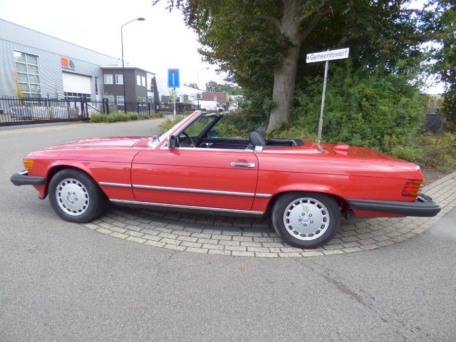 Mercedes Benz 560 guter Zustand Baujahr BJ 01/1986