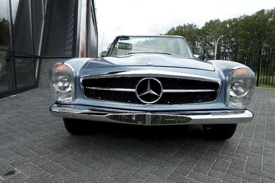 1970er Mercedes Benz 280 in Top Zustand wenig gelaufen Baujahr BJ 01/1970