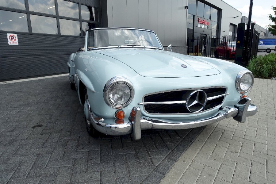Oldtimer Mercedes Benz 190 SL Cabriolet 2 Tops Baujahr BJ 01/1957