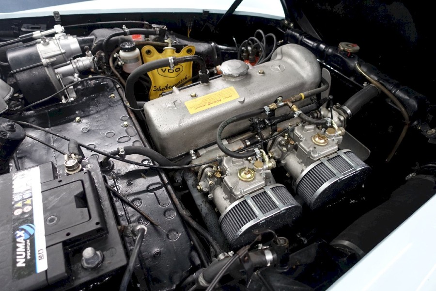 Oldtimer Mercedes Benz 190 SL Cabriolet 2 Tops Baujahr BJ 01/1957