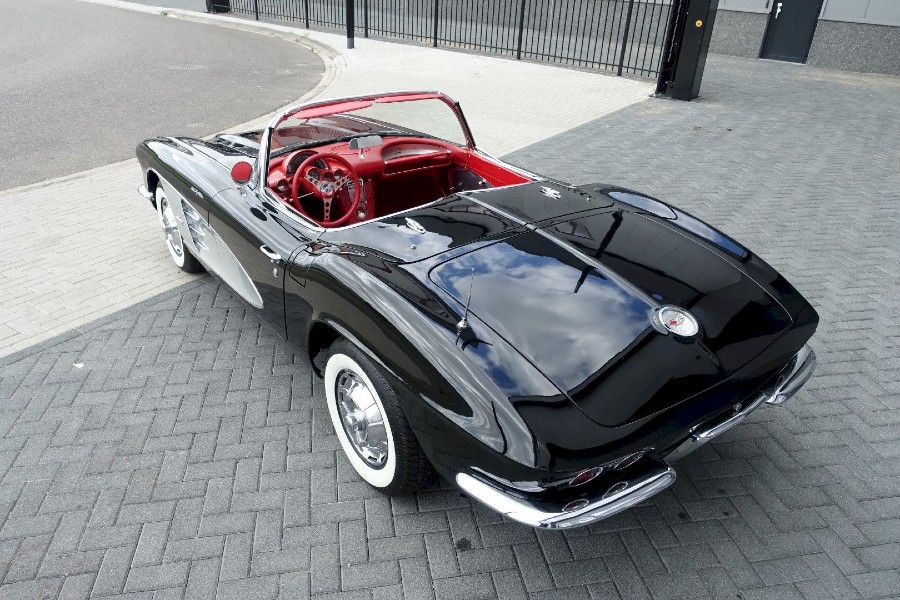 Top Zustand: Chevrolet Corvette C1 zu verkaufen Baujahr BJ 01/1961