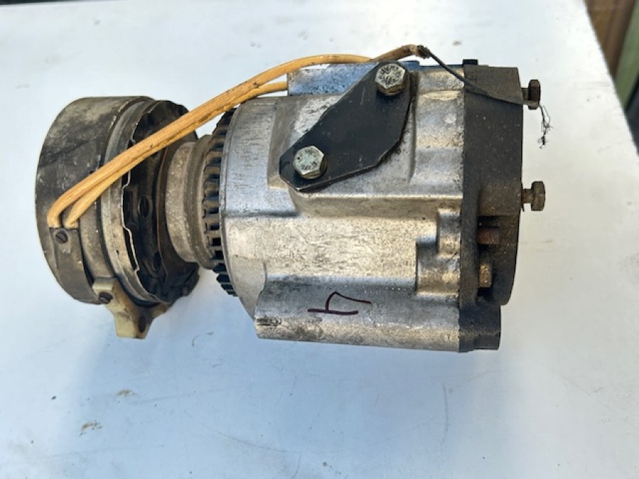 Motor für Ferrari 365 abzugeben Baujahr BJ -