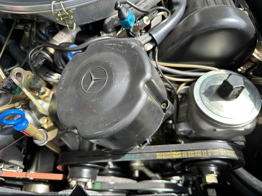 Top Zustand: Mercedes Benz SL-Klasse 560 SL Baujahr BJ 03/1987