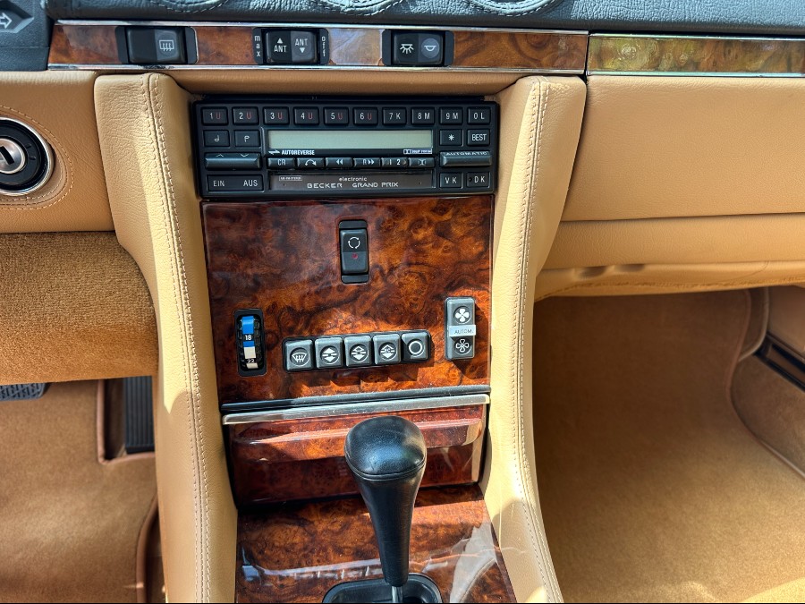 Top Zustand: Mercedes Benz SL-Klasse 560 SL Baujahr BJ 03/1987