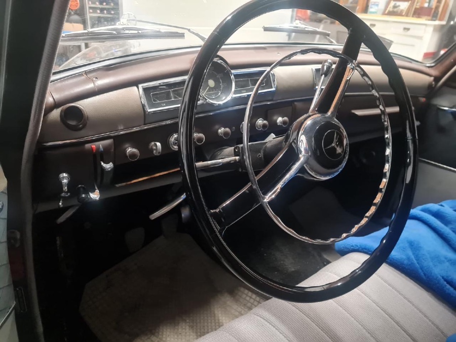 Top: Mercedes Benz Ponton Baujahr BJ 10/1955