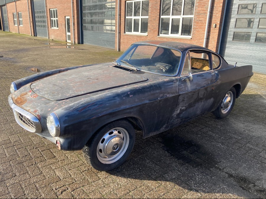 Zu restaurieren: Volvo P1800 Jensen Baujahr BJ 05/1962