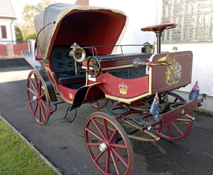 Pferdekutsche mit Elektromotor Baujahr BJ 01/1911