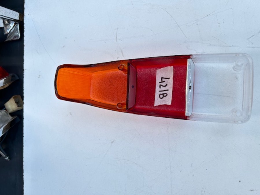 Für Maserati Karosserieteile abzugeben Baujahr BJ -