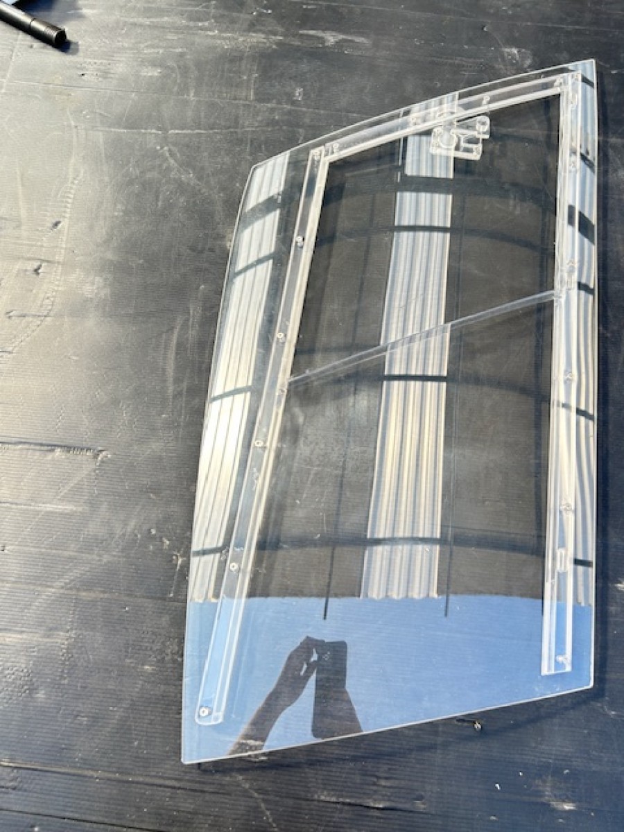 Windschutzscheibe für Ferrari F40 Baujahr BJ -