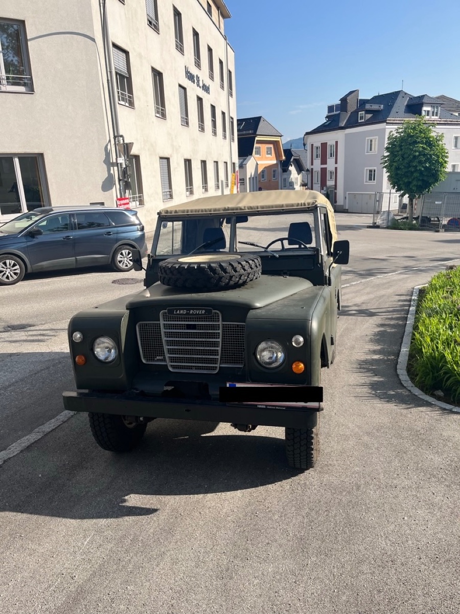 Land Rover Defender in gutem Zustand Baujahr BJ 08/1977