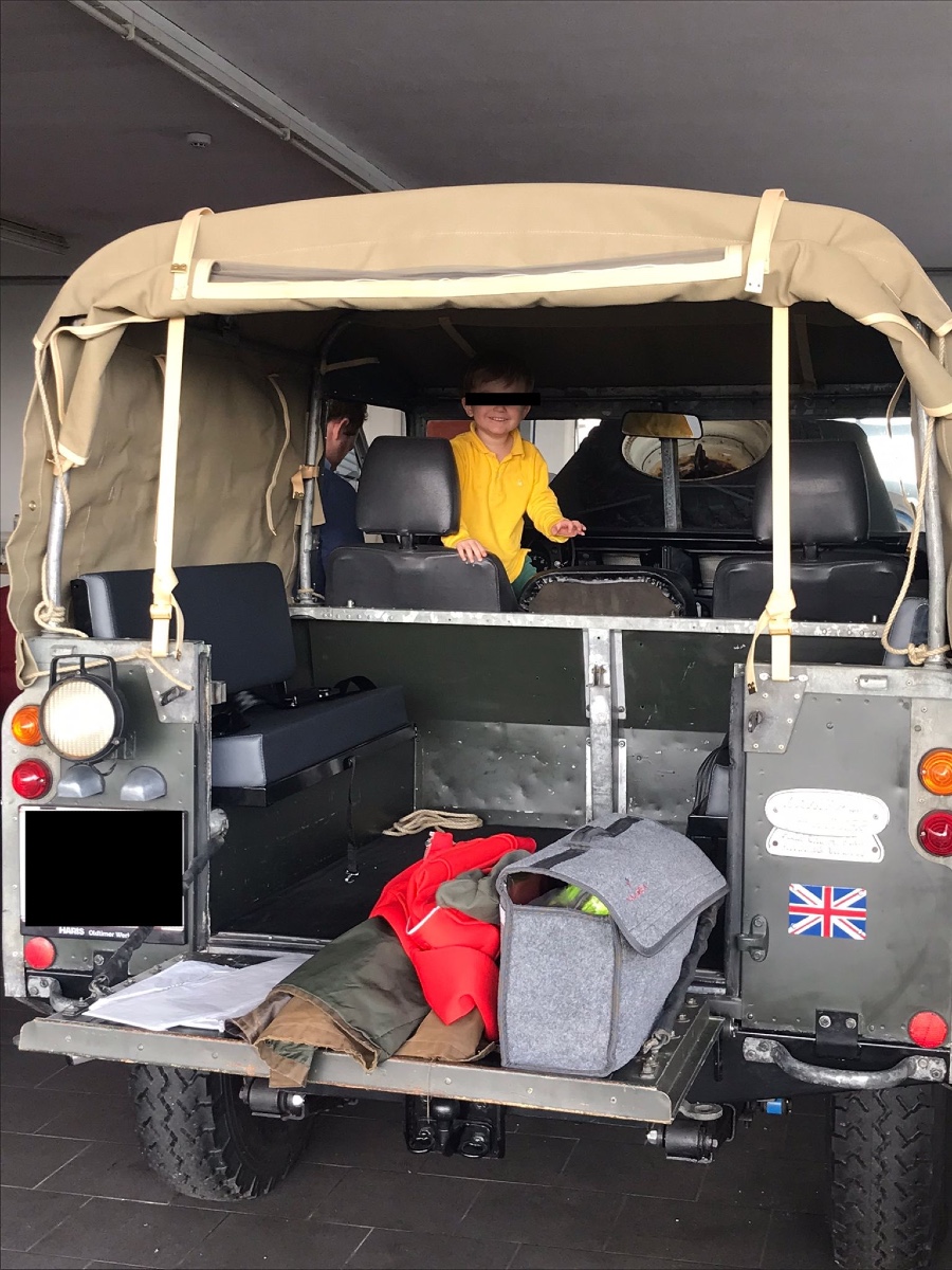 Land Rover Defender in gutem Zustand Baujahr BJ 08/1977