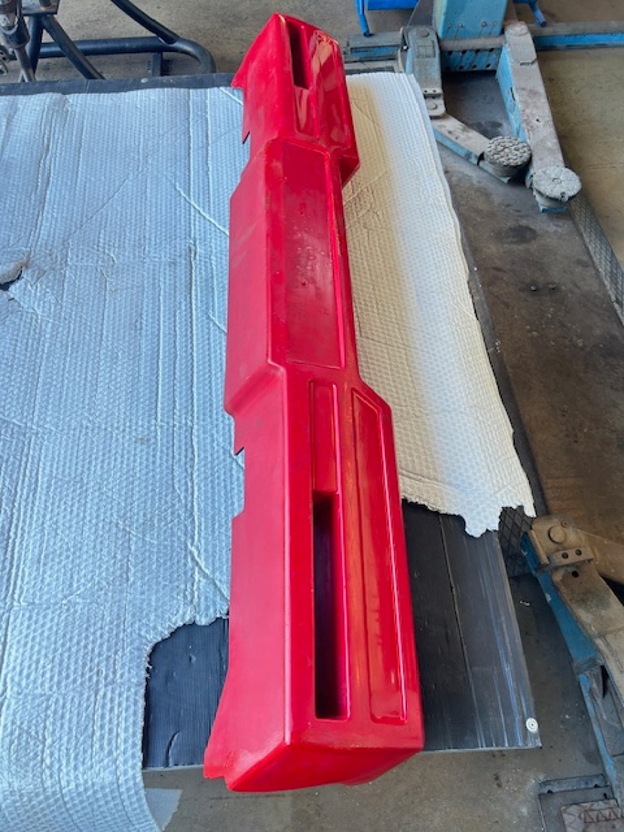 Karosserieteile für Ferrari F40 zu verkaufen Baujahr BJ -