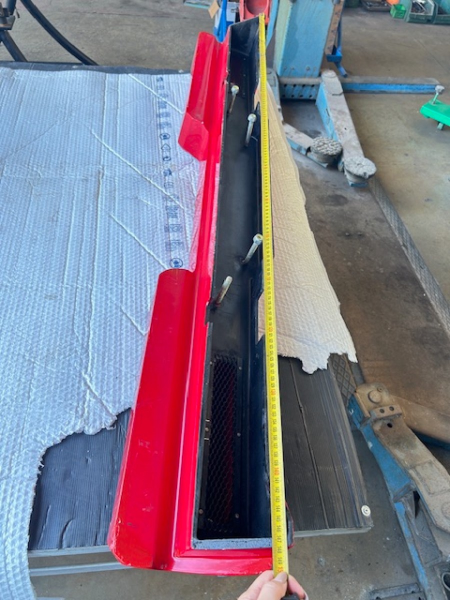 Karosserieteile für Ferrari F40 zu verkaufen Baujahr BJ -