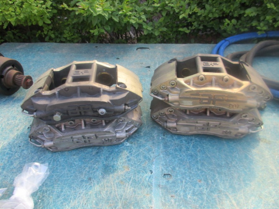 Für Ferrari F40 Bremsanlage abzugeben Baujahr BJ -