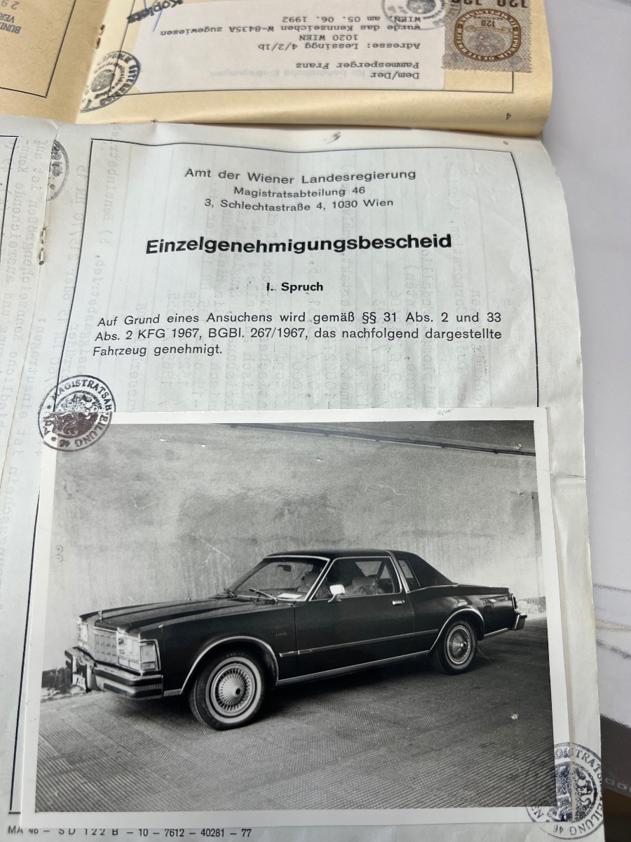 Oldtimer Dodge Diplomat Meallion in Sammlerzustand Baujahr BJ 01/1979