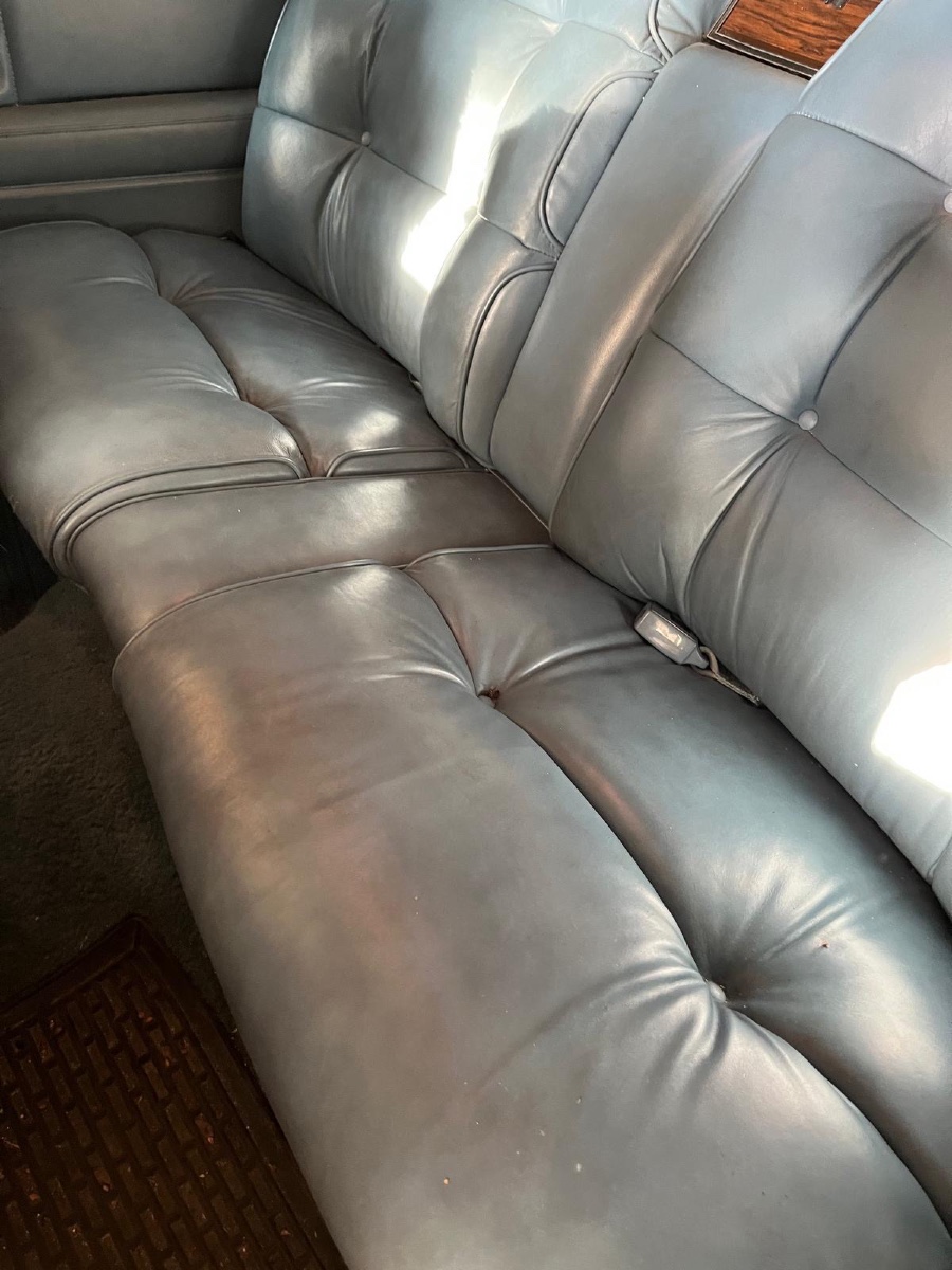 Oldtimer Dodge Diplomat Meallion in Sammlerzustand Baujahr BJ 01/1979