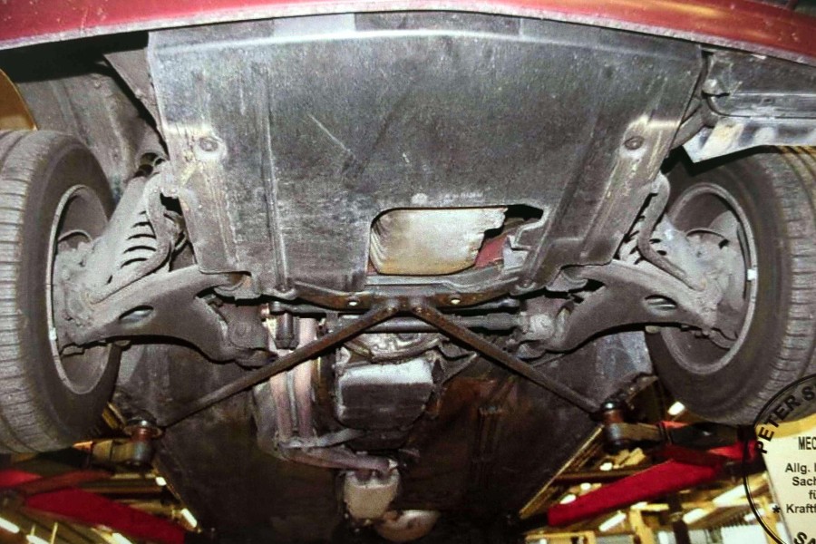 Mercedes Benz E-Klasse in gutem Zustand Baujahr BJ 11/1992