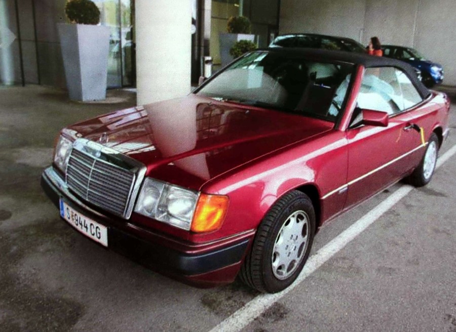 Mercedes Benz E-Klasse in gutem Zustand Baujahr BJ 11/1992