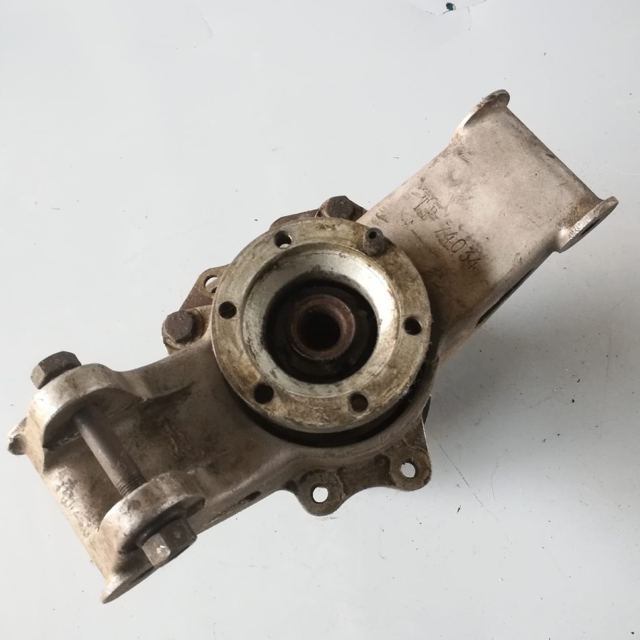 Für Maserati Hinterachse zu verkaufen Baujahr BJ -