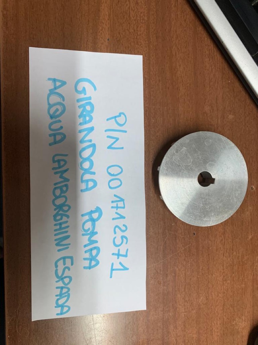 Verkaufe: Motor für Lamborghini Espada Baujahr BJ -