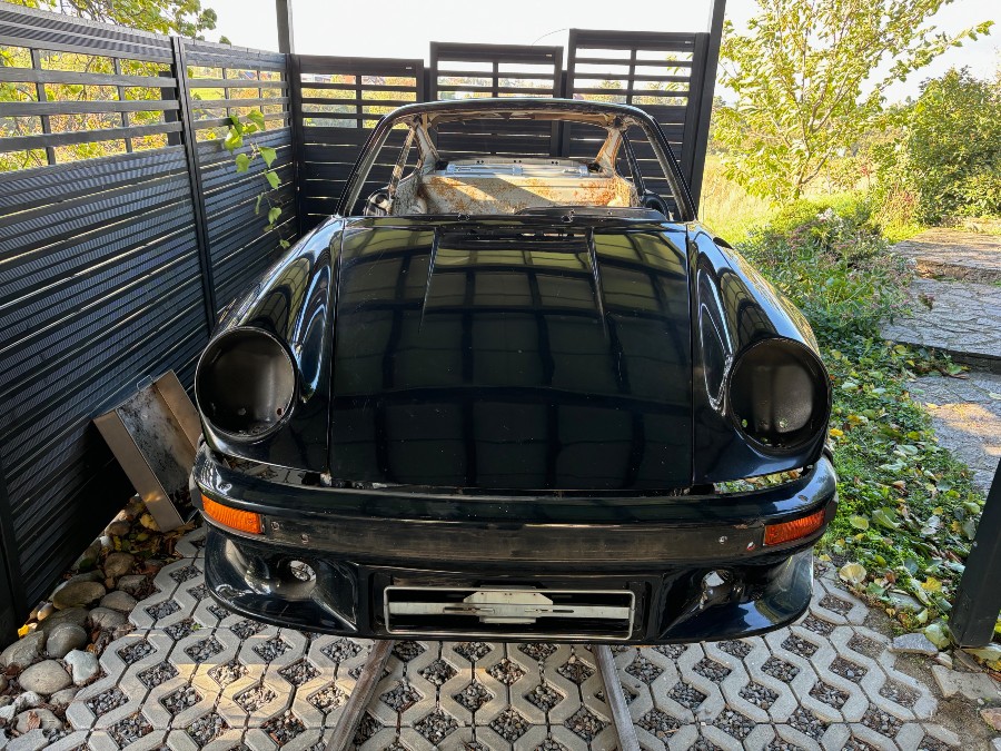 Karosserieteile für Porsche 911 zu verkaufen Baujahr BJ -