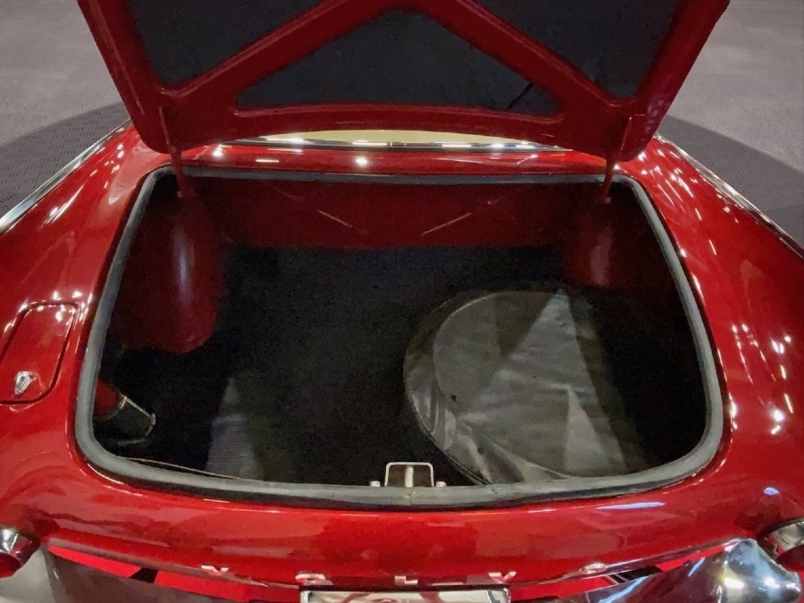 VOLVO P1800 Jensen Baujahr BJ 04/1962