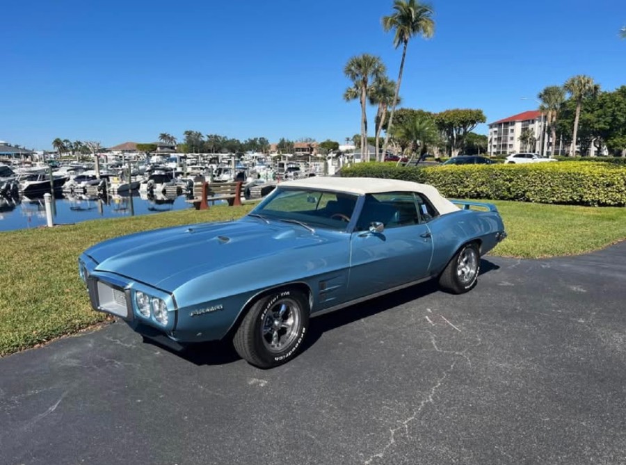 Pontiac Firebird guter Zustand sucht neuen Besitzer Baujahr BJ 11/1969