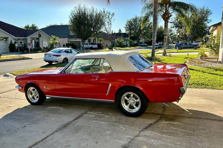 1965 Mustang Convertible, V8 260, Automatic Baujahr BJ 08/1965
