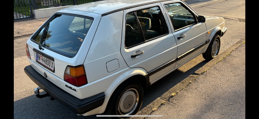 VW Golf 2 Rabbit in gutem Zustand steht zum Verkauf Baujahr BJ 04/1992
