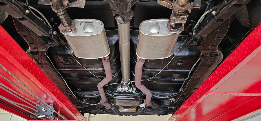 Oldtimer Oldsmobile Cutlass in makellosem Zustand Baujahr BJ 10/1971