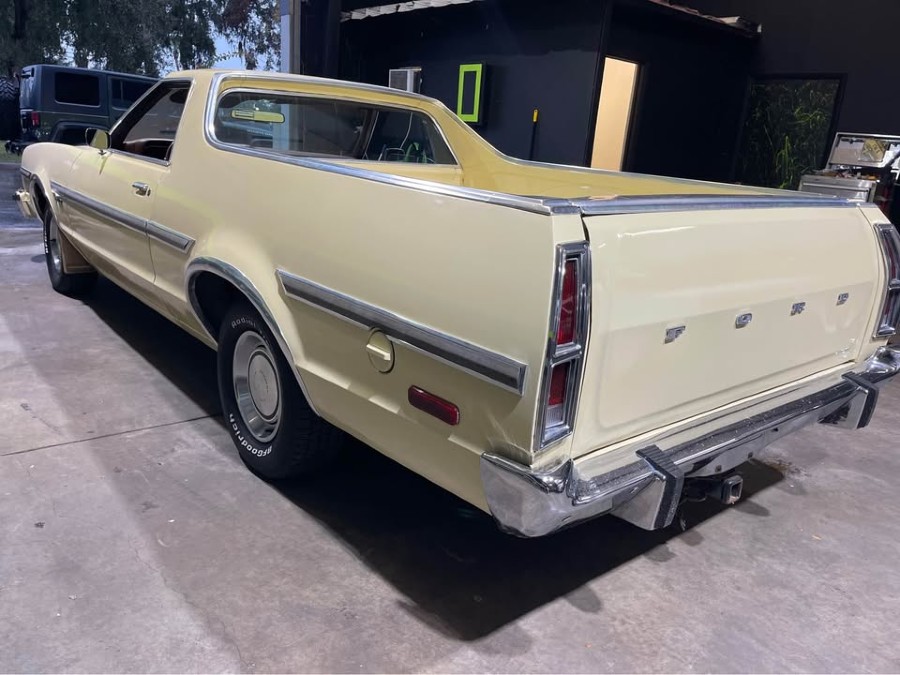 Big Block V8 Ford Ranchero guter Zustand Baujahr BJ 06/1977