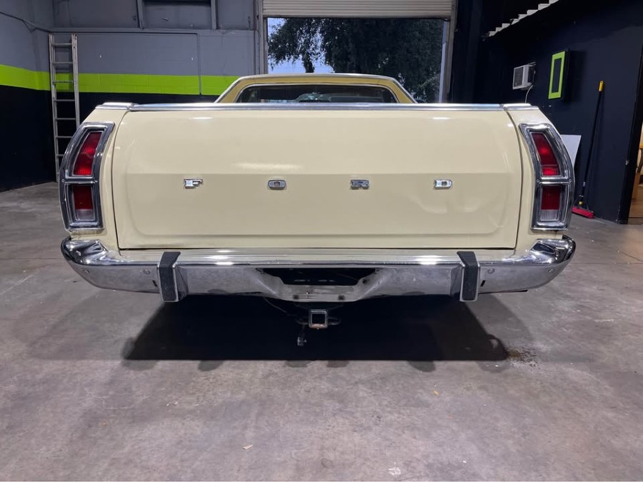 Big Block V8 Ford Ranchero guter Zustand Baujahr BJ 06/1977