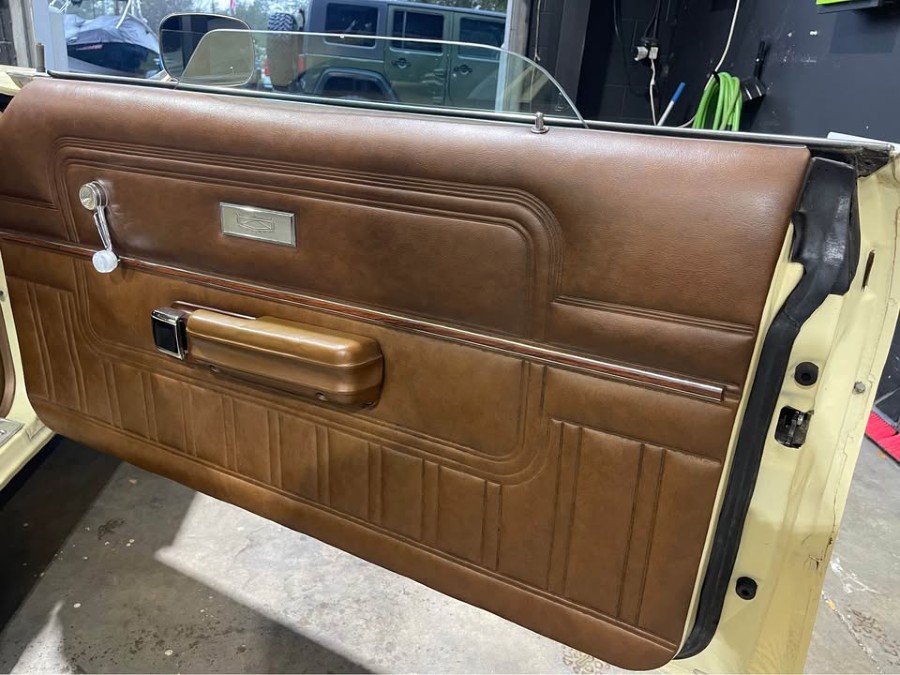 Big Block V8 Ford Ranchero guter Zustand Baujahr BJ 06/1977